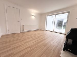 Photo 17- click for photo gallery